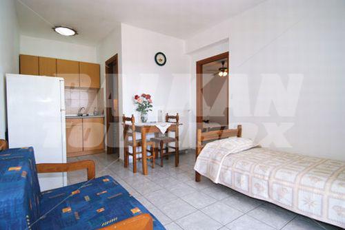 holiday in Panorama Plati Studios