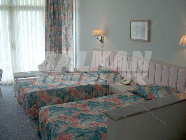 почивка в WOW World Palace