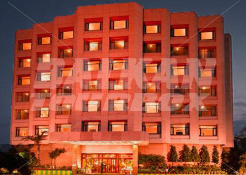 holiday in  Hindusthan International Varanasi