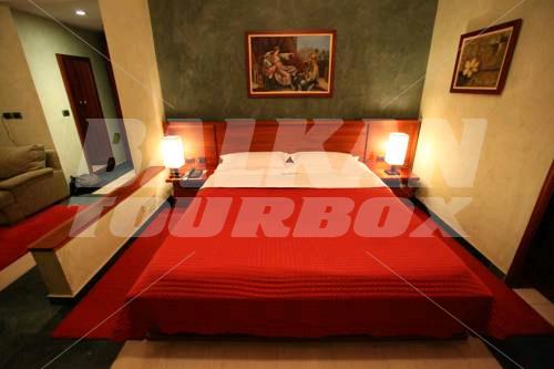 почивка в Best Western Nov Hotel
