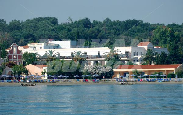 почивка в Roda Beach Resort and Spa