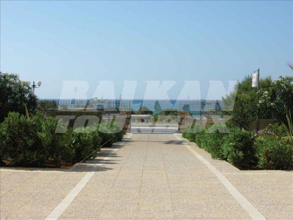 holiday in Karteros Hotel