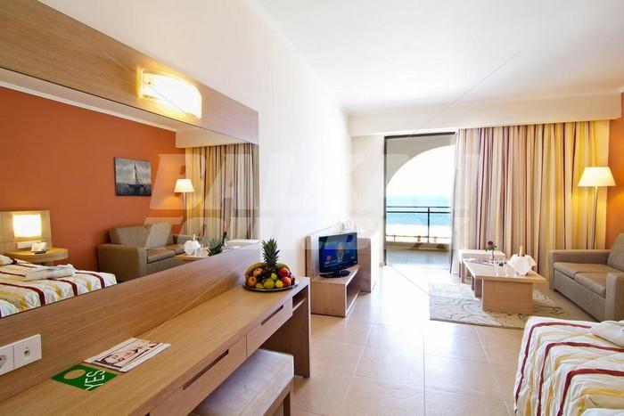 holiday in Kresten Royal Villas and SPA