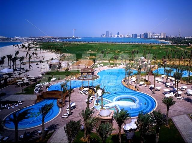 holiday in Emirates Palace