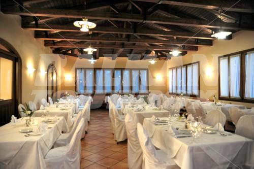 holiday in Eretria Village