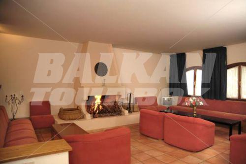 holiday in Eretria Village