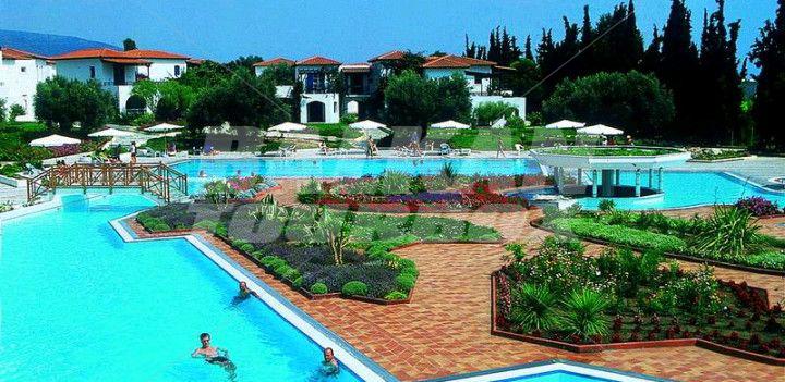holiday in Eretria Village