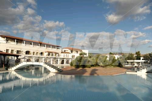 holiday in Eretria Village