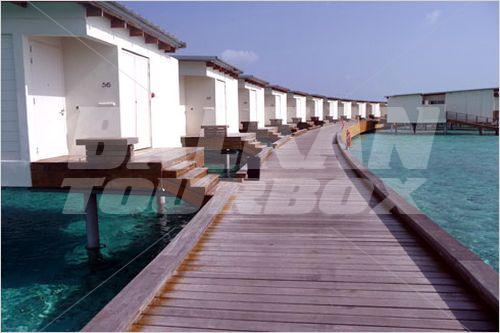 почивка в Holiday Inn Resort Kandooma