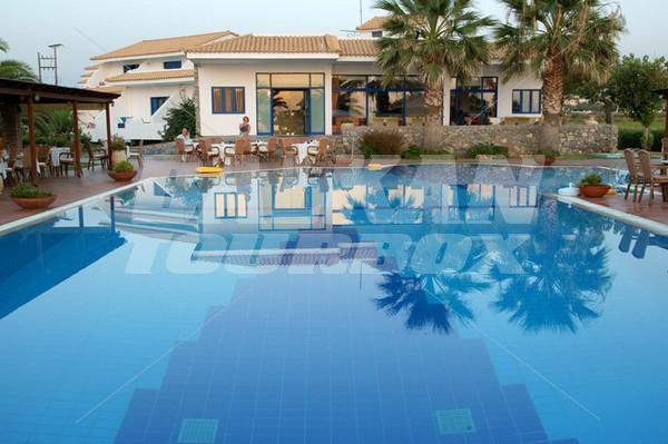 holiday in Oasis Messinia