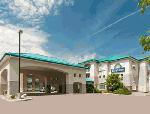 Hotel Days Inn and Suites Brandon, 
