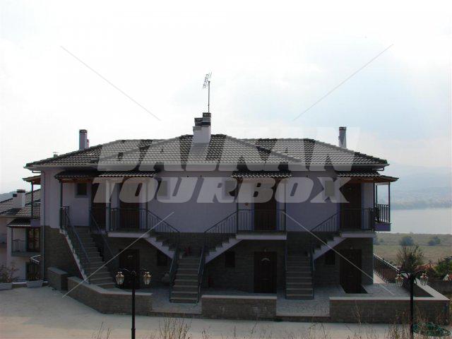 почивка в  Amfithea