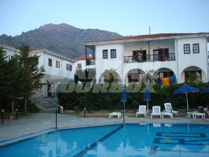почивка в  Kastro Hotel
