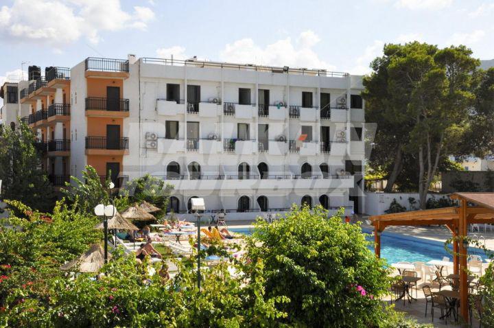 holiday in Heronissos