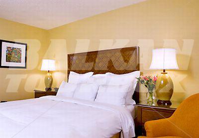 почивка в Seattle Airport Marriott