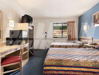 почивка в Yellowstone Park North Travelodge