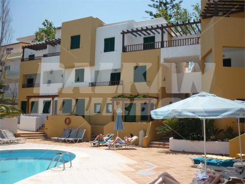 holiday in Elmi Suites