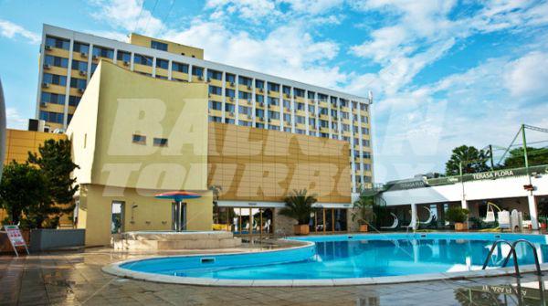 почивка в Flora Mamaia