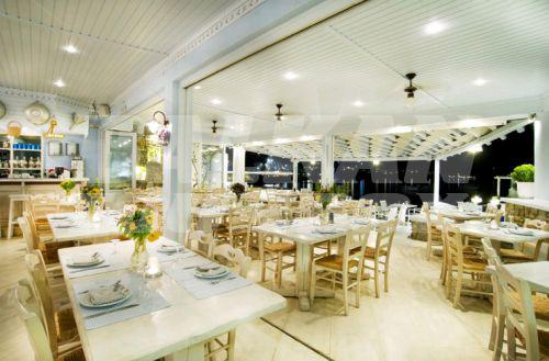 holiday in Petinos