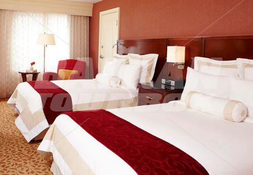 почивка в Rochester Airport Marriott