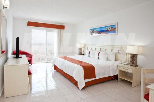 почивка в Holiday Inn Cancun Arenas