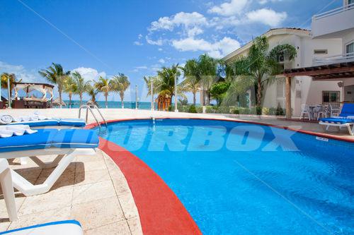 почивка в Holiday Inn Cancun Arenas