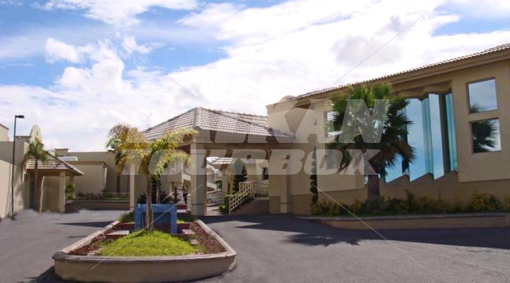 почивка в  El Cason Hotel and Suites