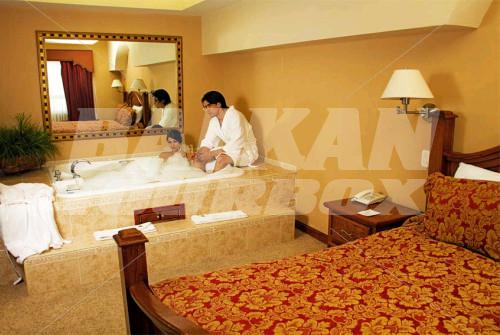 почивка в El Cason Hotel and Suites