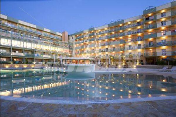holiday in Ariti Grand