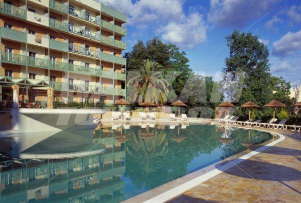 holiday in Ariti Grand