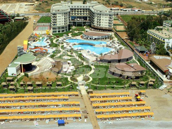 почивка в  Mukarnas Spa Resort