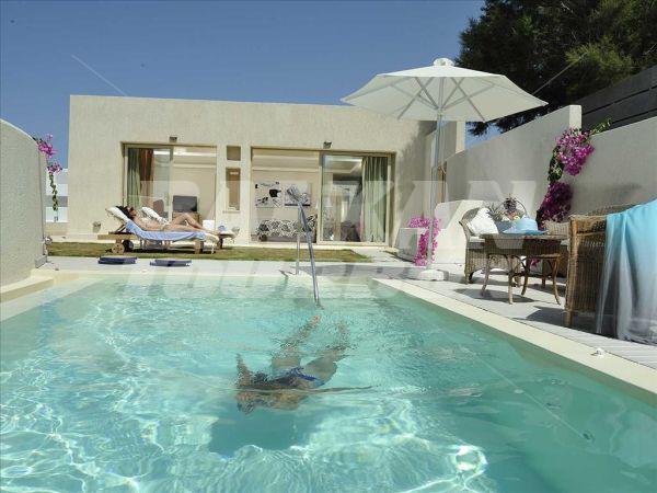 holiday in Knossos Beach Bungalows and Suites