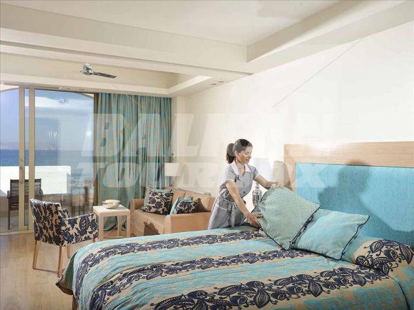 holiday in Knossos Beach Bungalows and Suites