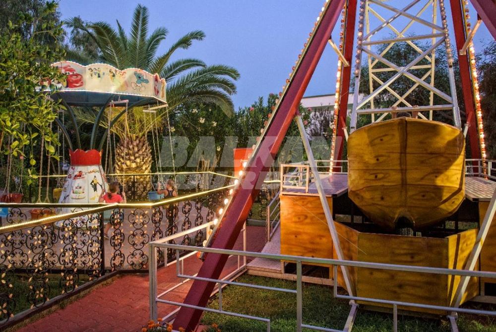 почивка в Delphin Deluxe Resort