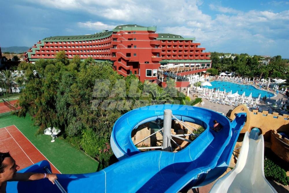 почивка в Delphin Deluxe Resort
