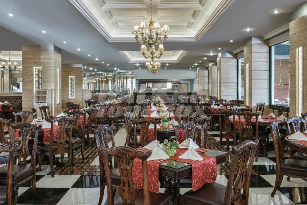 почивка в Delphin Deluxe Resort