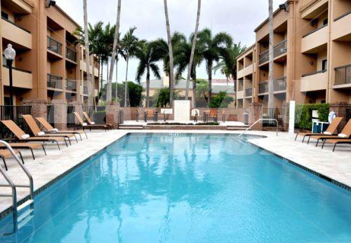 почивка в Courtyard by Marriott West Palm Beach
