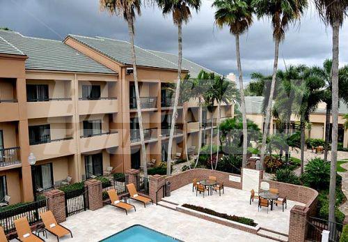 почивка в Courtyard by Marriott West Palm Beach