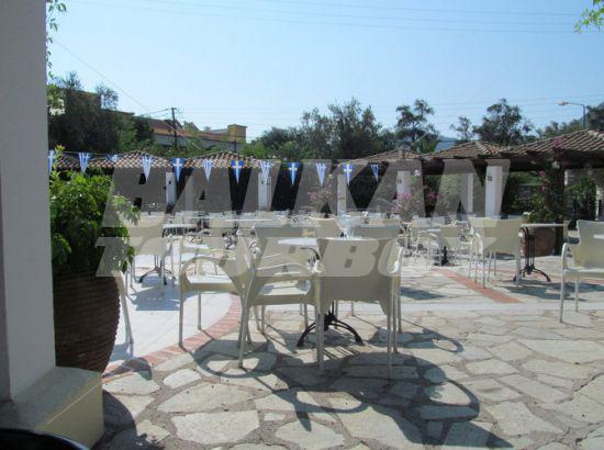 почивка в Apollo Palace and Village