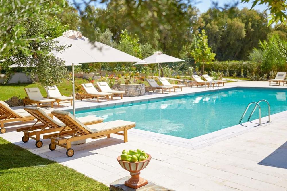 holiday in Villa Oliva by Grecotel
