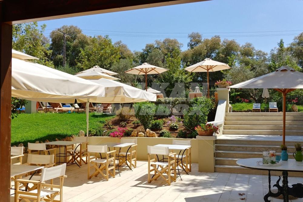 holiday in Villa Oliva by Grecotel