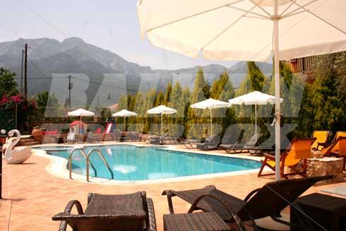 holiday in Kastro Apartments