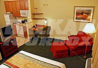 почивка в TownePlace Suites by Marriott Thousand Oaks Ventura County
