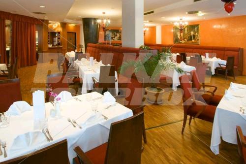 почивка в The Dorint Hotel Don Giovanni