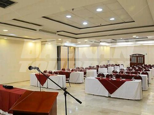 почивка в Howard Johnson Versalles Barranquilla
