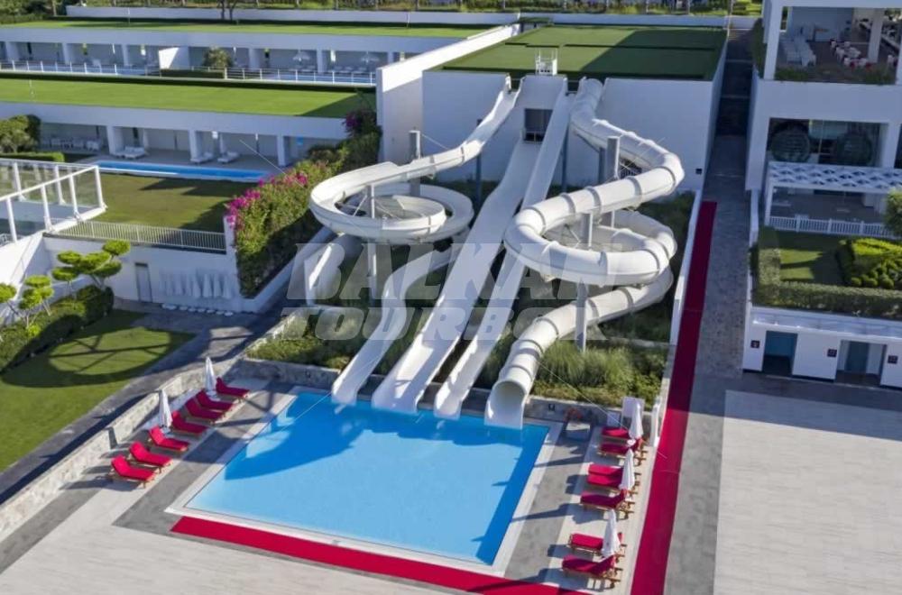 holiday in Royal Adam and Eve