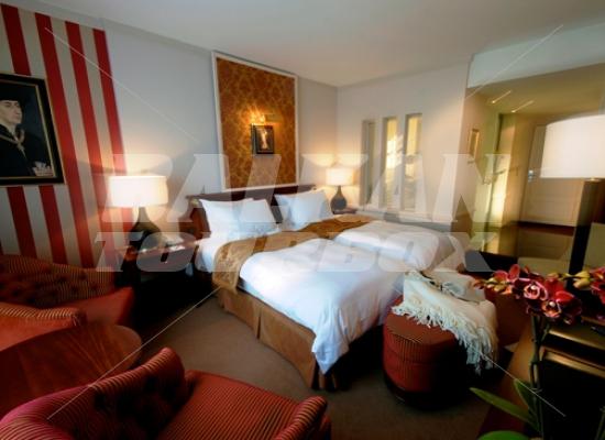 holiday in Dukes Palace