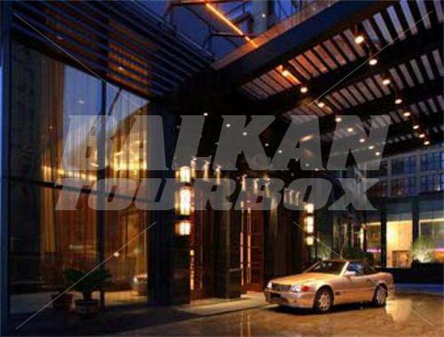 holiday in Howard Johnson All Suites
