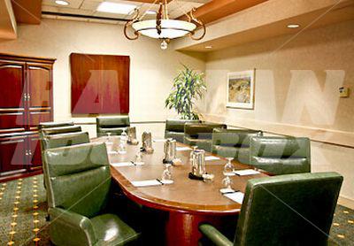 почивка в Tucson Marriott University Park