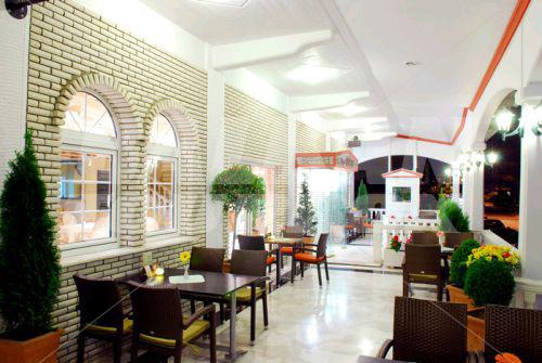 holiday in Strass Hotel